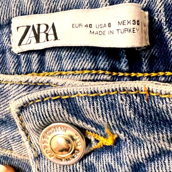 Zara denim. High rise, straight cut. - Picture 3 of 3
